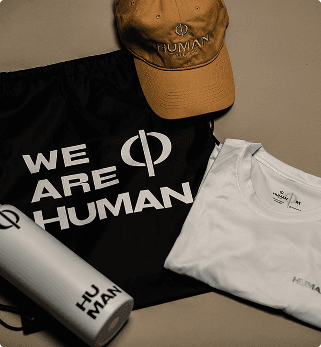 Conjunto de gorra, playera y termo